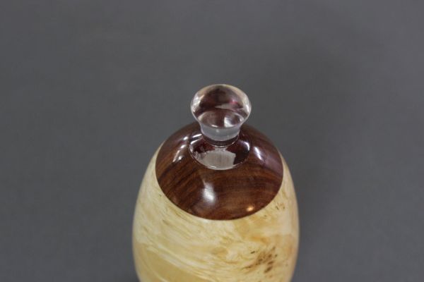 threaded-maple-box-with-acrylic-finial-item-iv-57-205099535-4E8CD1A13-EF03-2C2A-1417-CCB8A43B3AC7.jpeg